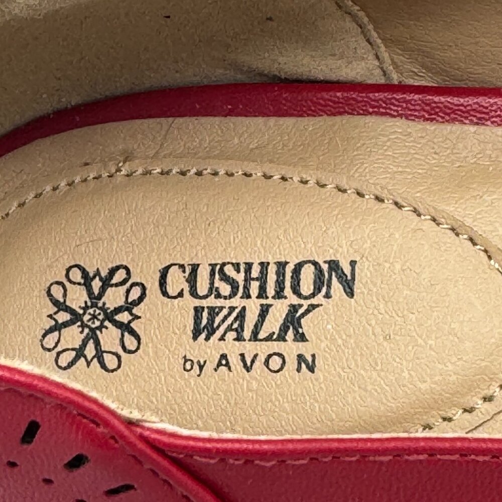 Cushion Walk by Avon Luna Perforated Flat / Chaussures Red Shoes Size 8 - Picture 8 of 10